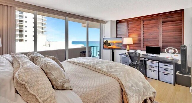Building Photo - 4200 N Ocean Dr