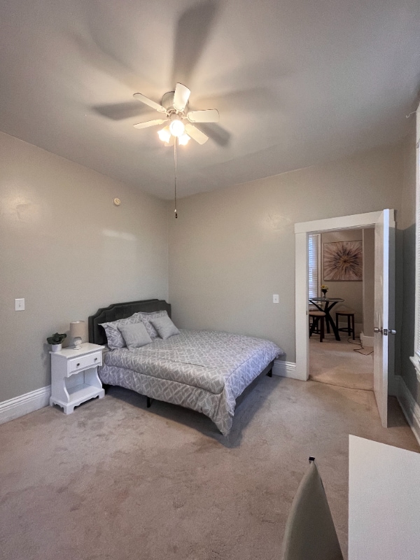 Building Photo - 124 S 6th St