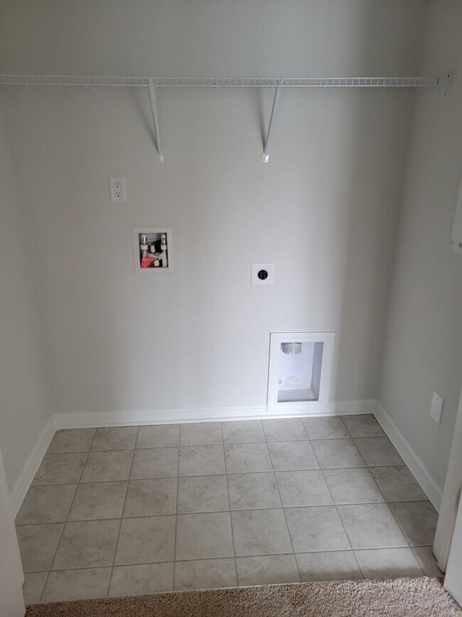 Building Photo - BRAND NEW- 3 Bd 2.5 BA Townhome Available for Lease - Greer, SC