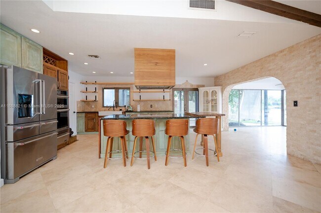 Building Photo - 9881 SW 1st Ct