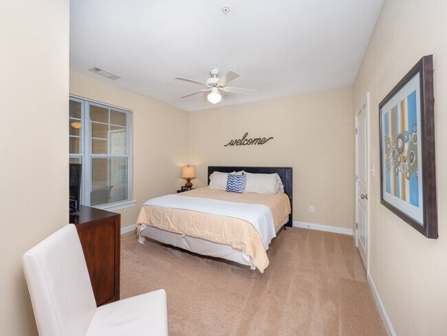 Building Photo - 2200 Piney Plains Rd