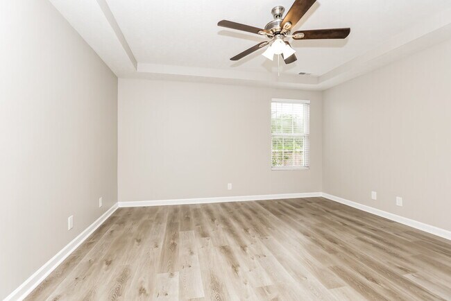 Building Photo - 3835 Precious Ave