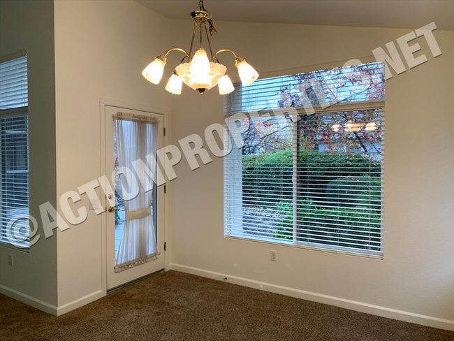 Building Photo - Sun City Countryrose Model 2 Bed + Den 145...