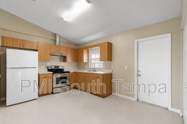 Building Photo - 9926 US-98