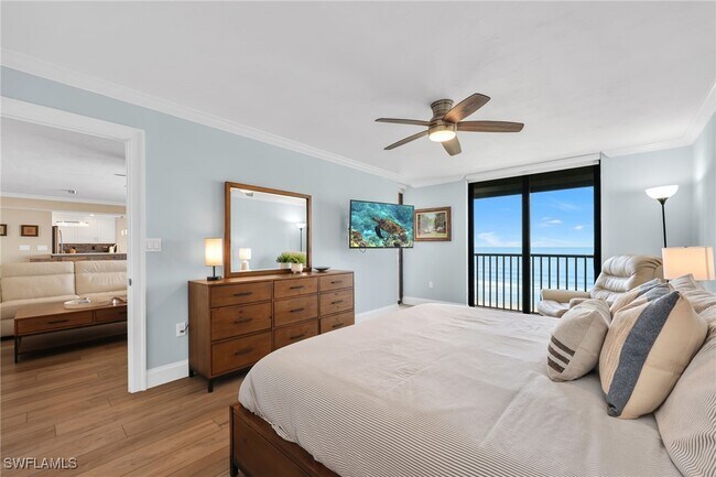 Building Photo - 9653 Gulf Shore Dr