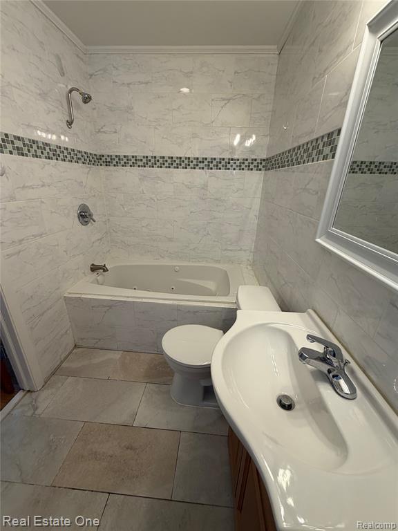 Building Photo - 28813 Armanda Dr