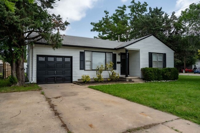 Building Photo - Charming Newly Renovated 3-Bedroom Home in Owasso
