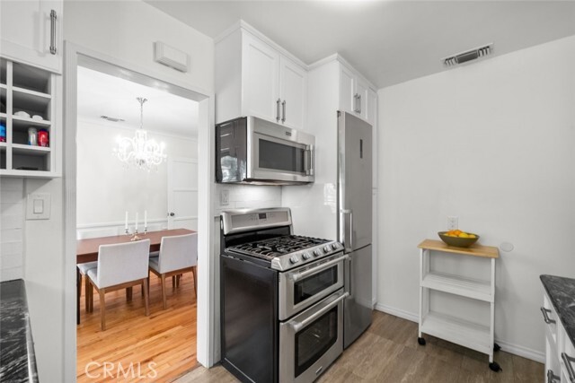 Building Photo - 15234 Dickens St