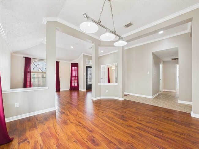 Building Photo - 4819 10 Sleep Ln