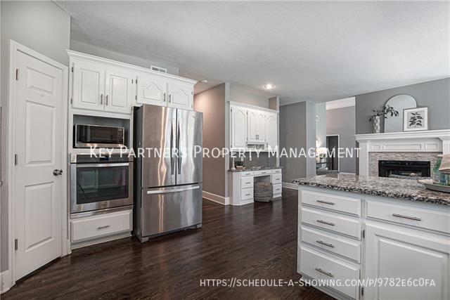 Building Photo - 12403 W 126th St