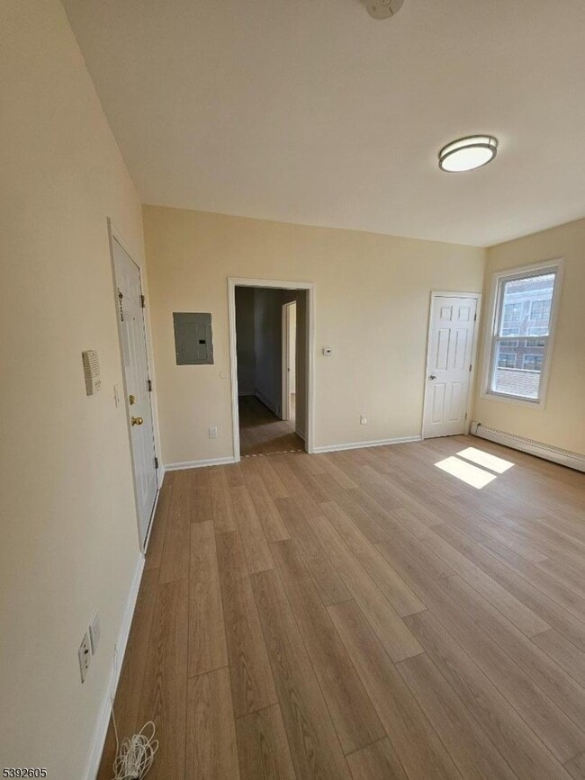 Building Photo - 372 Bergen St