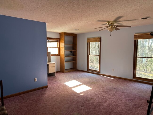 Building Photo - 1745 Zion Hill Rd