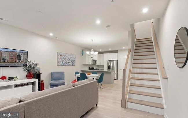 Building Photo - 7461 Backett Wood Ter