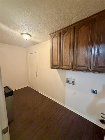 Building Photo - 106 N W Pk Dr