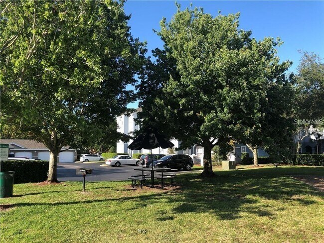 Building Photo - 3593 Conroy Rd