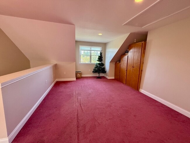 Building Photo - 218 Rangeway Rd