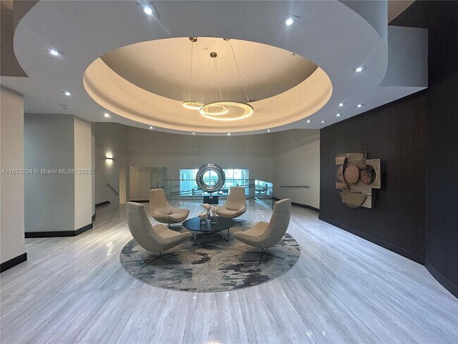 Building Photo - 16425 Collins Ave