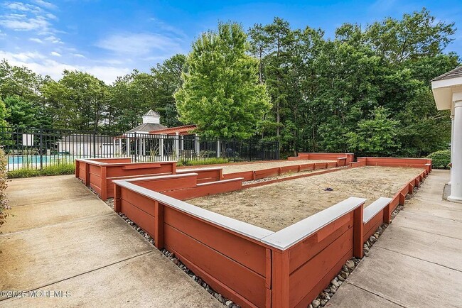 Building Photo - 232 Sophee Ln