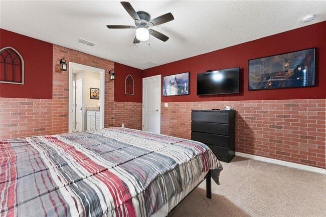 Building Photo - 7336 Oakmoss Loop