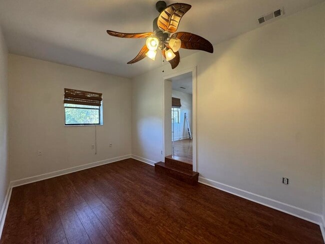 Building Photo - Beautiful Beachside Home in Ormond Beach!