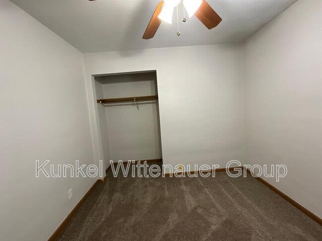 Building Photo - 1803 Jamestown Rd