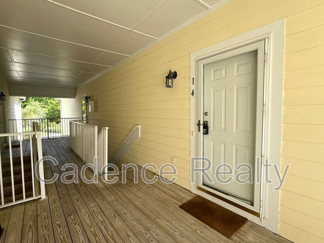 Building Photo - 5002 Hunters Trail