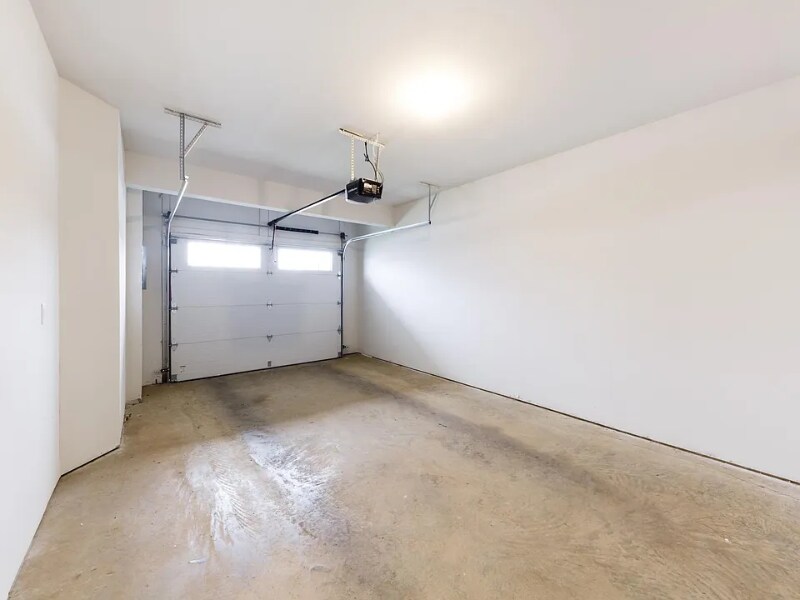 Building Photo - 112 Cheree Dr