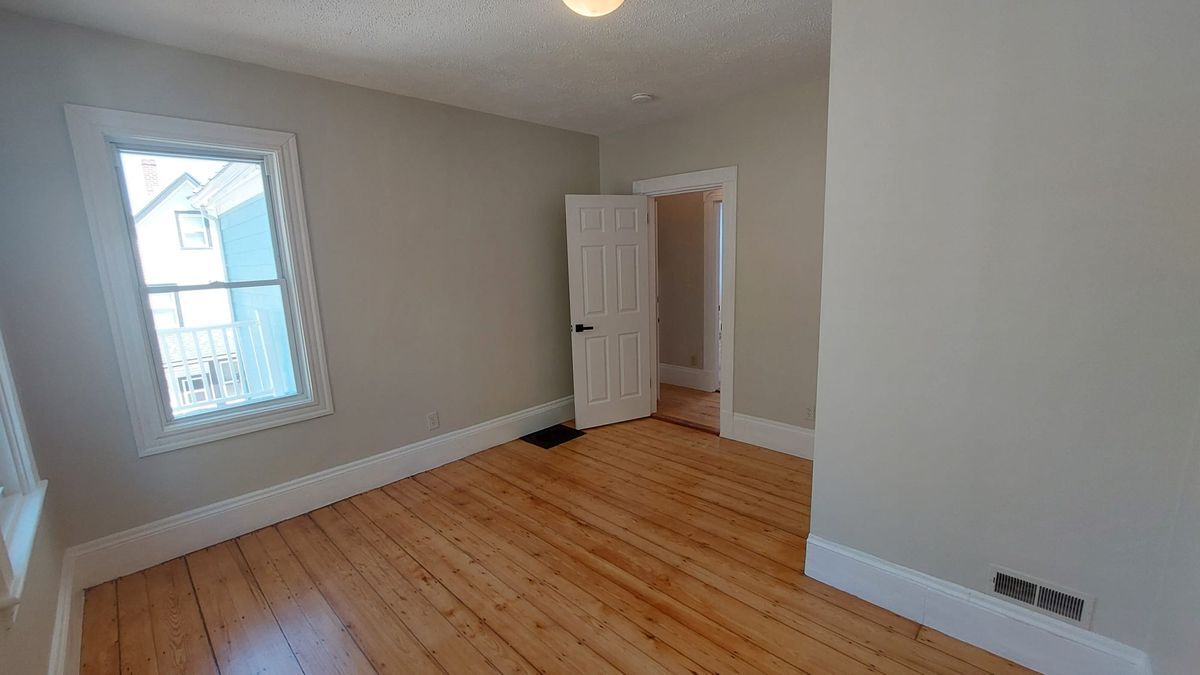 Building Photo - 9 Woodville Park