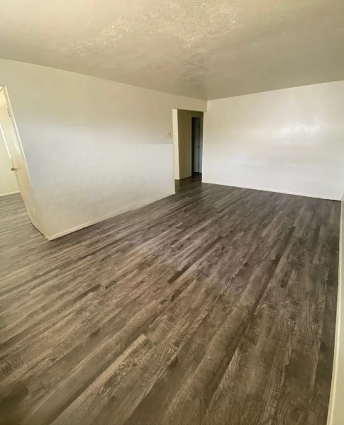 Bright and clean living room - 1100 E Cedar St