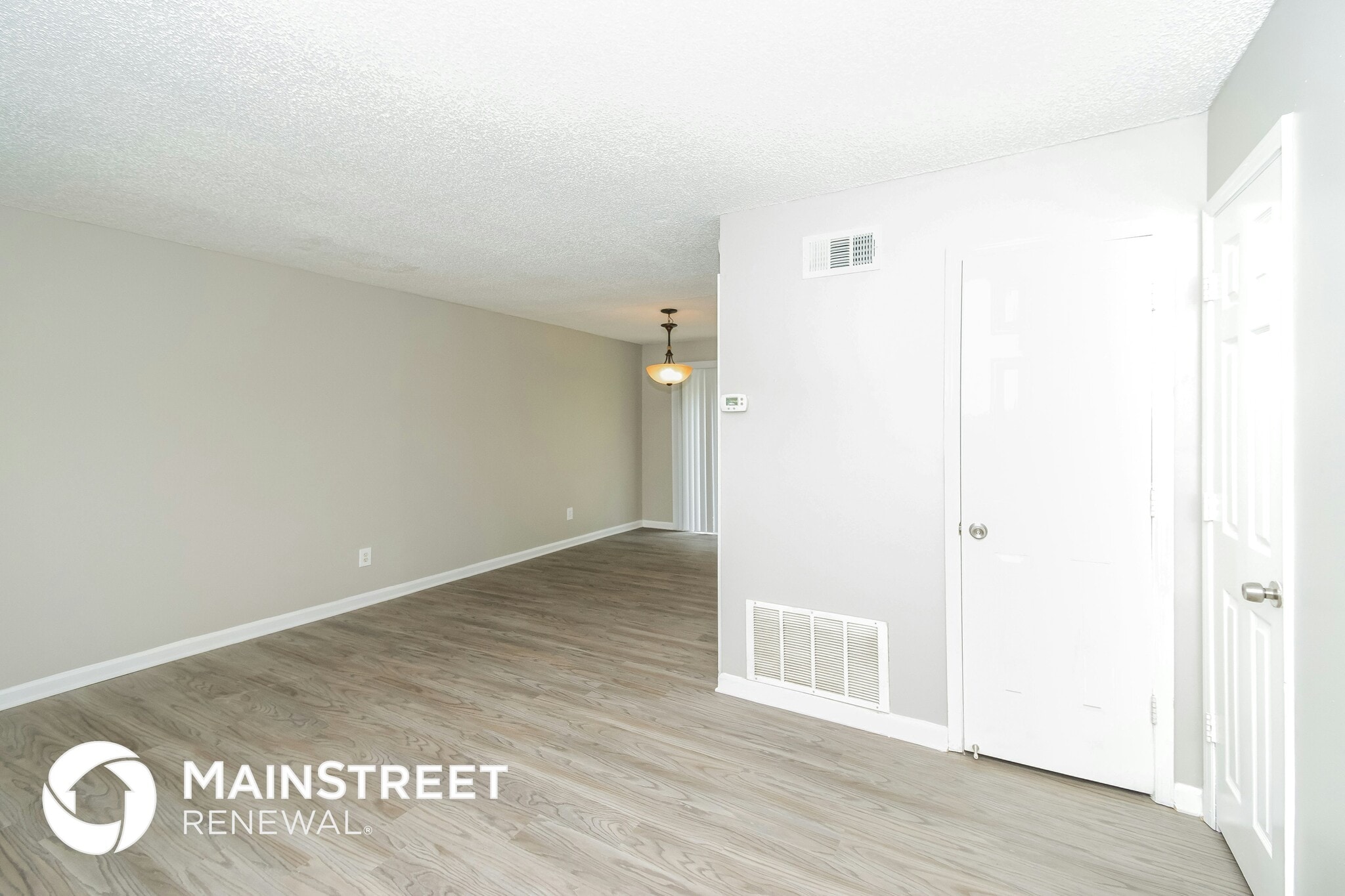 Building Photo - 304 Flagstone Way