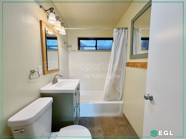 Building Photo - 7601 Kittyhawk Ave