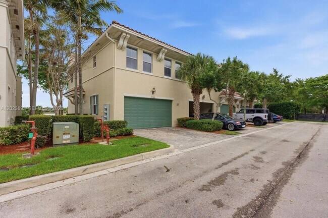 Building Photo - 3065 Tortola Way