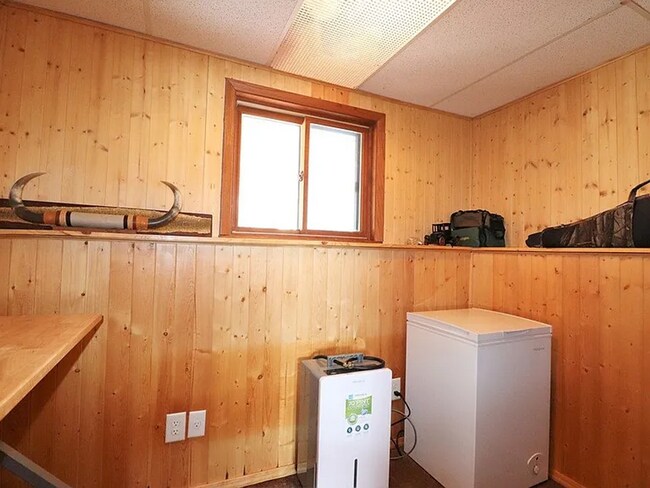 Building Photo - Click the “Apply Now” button or email wapmrentals@gmail.com for a prompt response.