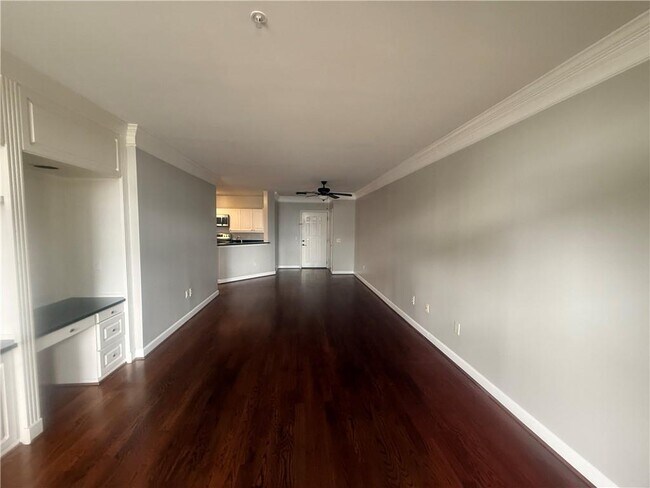 Building Photo - 3334 Peachtree Rd