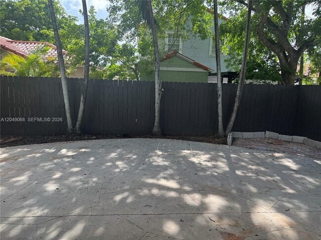 Building Photo - 15054 SW 127th Pl