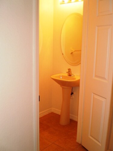 Building Photo - 7452 Bristol Cir