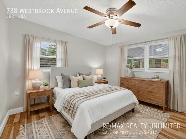 Building Photo - 738 Westbrook Ave