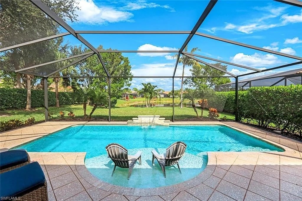 Building Photo - 9909 Casabella Way