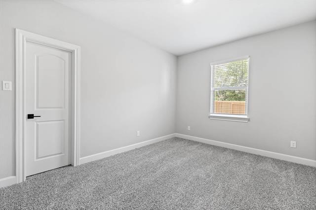 Building Photo - 628 Harbor Oaks Dr