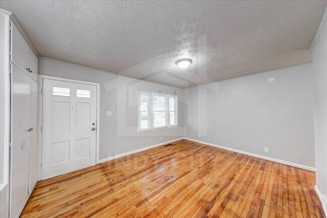 Building Photo - 5230 Fletcher Ave
