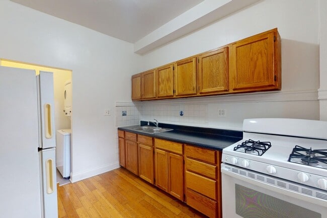 Floorplan - 5401-5403 S. Woodlawn Avenue