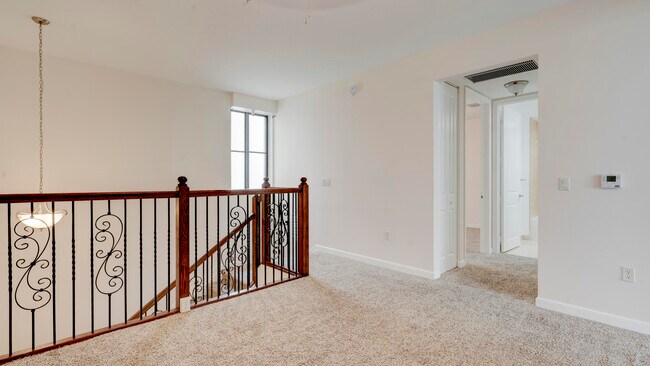 Building Photo - 3055 NW 126th Ave