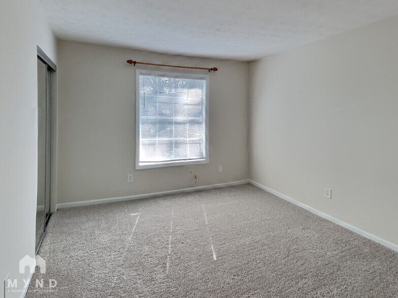 Building Photo - 6608 Park Ave