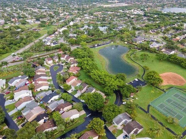 Building Photo - 21761 SW 98th Pl