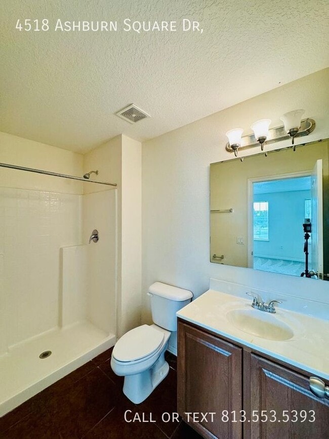 Building Photo - 4518 Ashburn Square Dr