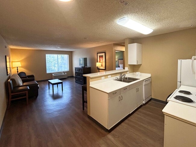 Building Photo - Furnished Studio-Los Angeles - Glendale