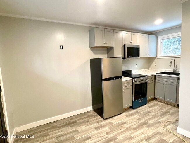Building Photo - 2648 US-9