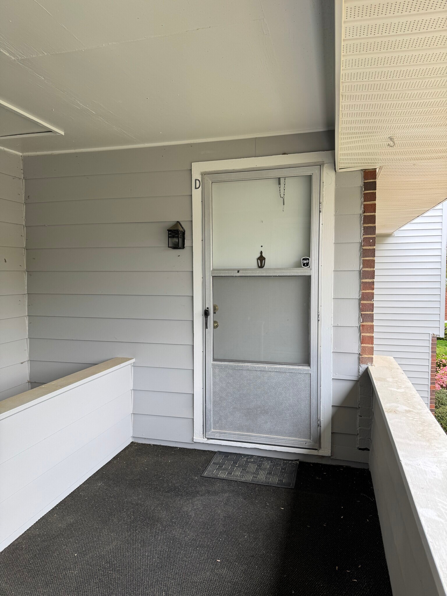 Building Photo - 701 Daniels St