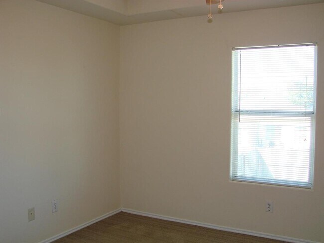 Building Photo - 4607 Evergreen Mdw Ct