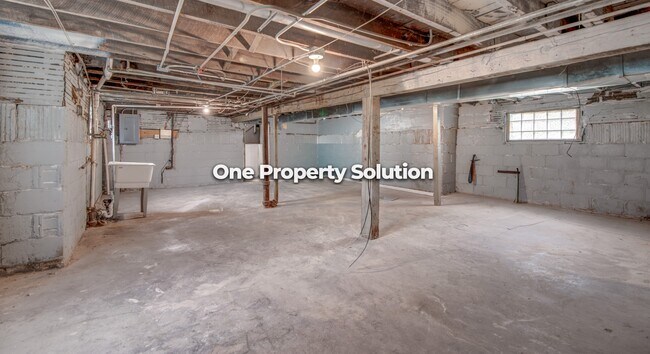 Building Photo - 411 Pierce St